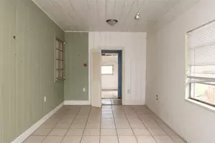 1302 28th St W, Bradenton, FL 34205 - Photo 13