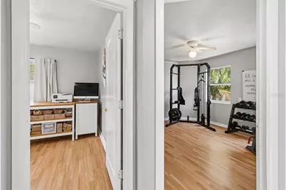 1011 14th Street N, Saint Petersburg, FL 33705 - Photo 31