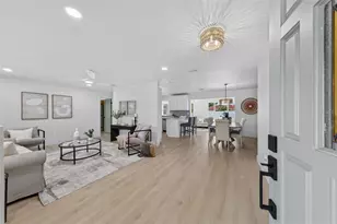 3538 Shady Bluff Dr, Largo, FL 33770 - Photo 11