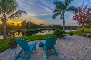 5652 Fisher Glen Loop, Wesley Chapel, FL 33545 - Photo 3