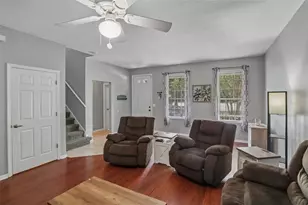 34842 Teeview Ln, Zephyrhills, FL 33541 - Photo 5