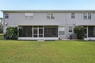 34842 Teeview Ln, Zephyrhills, FL 33541 - Photo 9