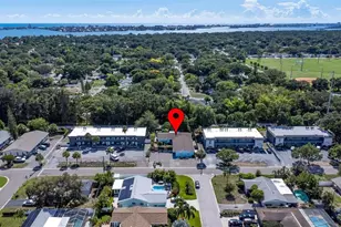 1230 70th St N, Saint Petersburg, FL 33710 - Photo 43
