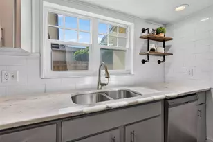 3619 14th Ave N, Saint Petersburg, FL 33713 - Photo 13