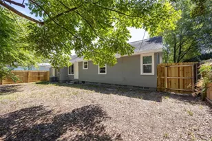 1024 Michigan Dr E, Dunedin, FL 34698 - Photo 25