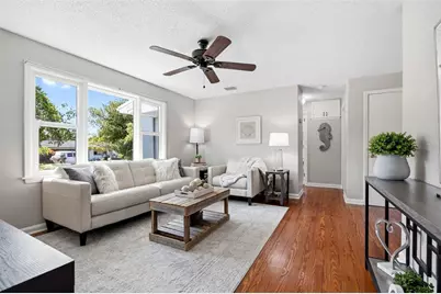 1024 Michigan Dr E, Dunedin, FL 34698 - Photo 5