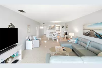 6201 2nd Street E #106, Saint Pete Beach, FL 33706 - Photo 15