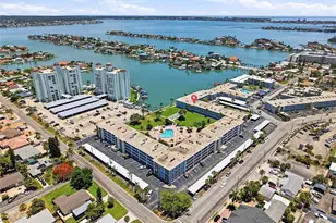 6201 2nd St E, Saint Pete Beach, FL 33706 - Photo 39