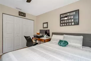 2958 Royal Tuscan Ln, Valrico, FL 33594 - Photo 27