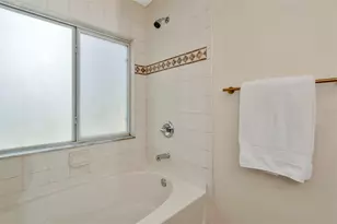 2958 Royal Tuscan Ln, Valrico, FL 33594 - Photo 35