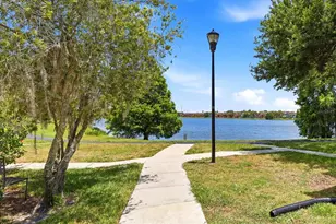 9256 Lake Chase Island Way, Tampa, FL 33626 - Photo 5