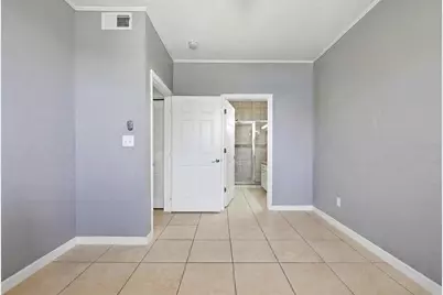 9256 Lake Chase Island Way, Tampa, FL 33626 - Photo 25