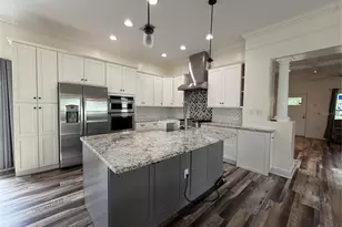 1204 E Ellicott St, Tampa, FL 33603 - Photo 3