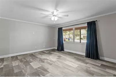 6928 Greenhill Place, Tampa, FL 33617 - Photo 5