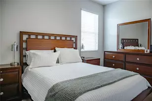 10452 Laguna Plains Dr, Riverview, FL 33578 - Photo 9