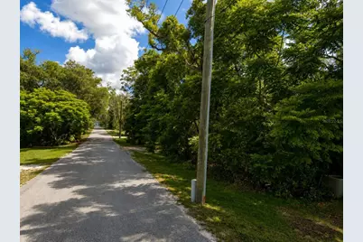 2980 N Sparkman Avenue, Orange City, FL 32763 - Photo 3
