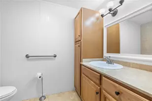 5973 Terrace Park Dr N, Saint Petersburg, FL 33709 - Photo 19
