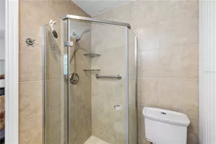 5973 Terrace Park Dr N, Saint Petersburg, FL 33709 - Photo 19