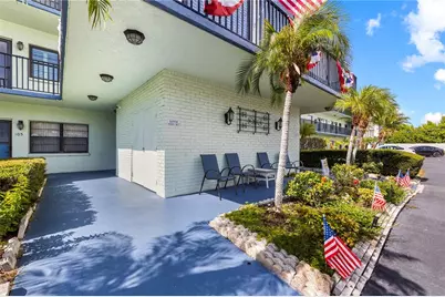 5973 Terrace Park Drive N #101, Saint Petersburg, FL 33709 - Photo 31
