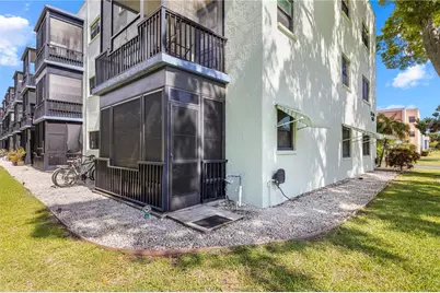 5973 Terrace Park Drive N #101, Saint Petersburg, FL 33709 - Photo 27