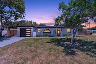 6196 44th Ave N, Saint Petersburg, FL 33709 - Photo 57