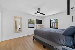 6196 44th Ave N, Saint Petersburg, FL 33709 - Photo 21