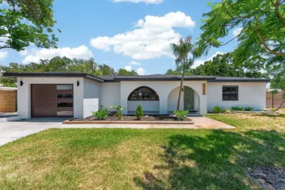 6196 44th Avenue N, Saint Petersburg, FL 33709 - Photo 1