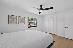 6196 44th Ave N, Saint Petersburg, FL 33709 - Photo 27