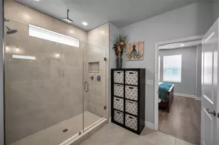 2458 Mangum Ct, Sarasota, FL 34237 - Photo 27