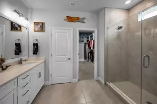 2458 Mangum Ct, Sarasota, FL 34237 - Photo 25