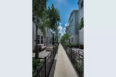 2458 Mangum Court, Sarasota, FL 34237 - Photo 45
