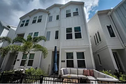 2458 Mangum Court, Sarasota, FL 34237 - Photo 9