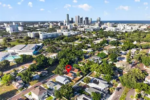 1042 8th Ave S, Saint Petersburg, FL 33705 - Photo 1