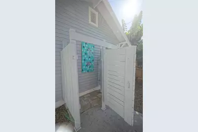 1430 1st Street N, Saint Petersburg, FL 33704 - Photo 27