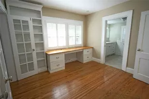 1430 1st St N, Saint Petersburg, FL 33704 - Photo 11