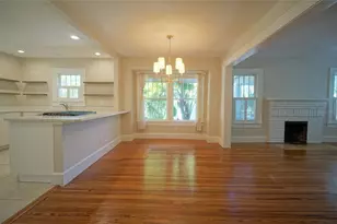 1430 1st St N, Saint Petersburg, FL 33704 - Photo 7