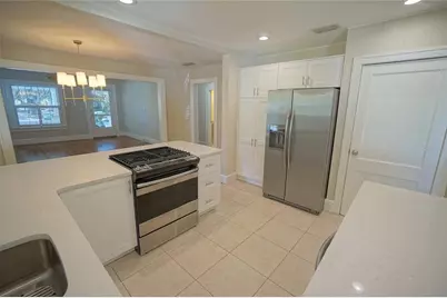 1430 1st Street N, Saint Petersburg, FL 33704 - Photo 9