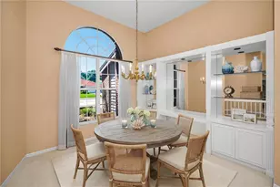 4995 Camberley Ln, Oldsmar, FL 34677 - Photo 9
