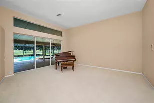 4995 Camberley Ln, Oldsmar, FL 34677 - Photo 7