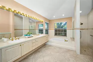 4995 Camberley Ln, Oldsmar, FL 34677 - Photo 19