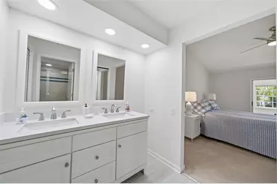 50 Pelican Place #50, Clearwater, FL 33756 - Photo 17