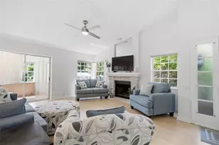 50 Pelican Pl, Clearwater, FL 33756 - Photo 5