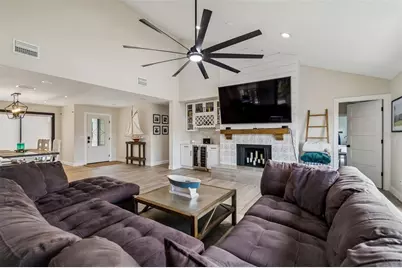 5821 Schooner Way, Tampa, FL 33615 - Photo 15