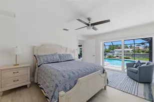 1974 Hawaii Ave NE, Saint Petersburg, FL 33703 - Photo 15
