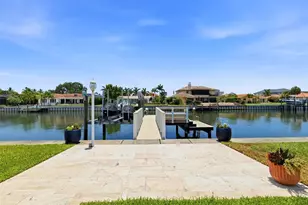 1974 Hawaii Ave NE, Saint Petersburg, FL 33703 - Photo 5