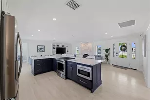 1974 Hawaii Ave NE, Saint Petersburg, FL 33703 - Photo 13
