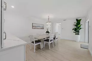 1974 Hawaii Ave NE, Saint Petersburg, FL 33703 - Photo 9