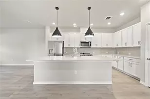 634 Kingswood Ct, Bradenton, FL 34212 - Photo 3