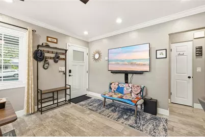 5220 39th Avenue N, Saint Petersburg, FL 33709 - Photo 5