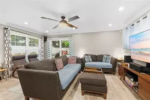 5220 39th Ave N, Saint Petersburg, FL 33709 - Photo 21